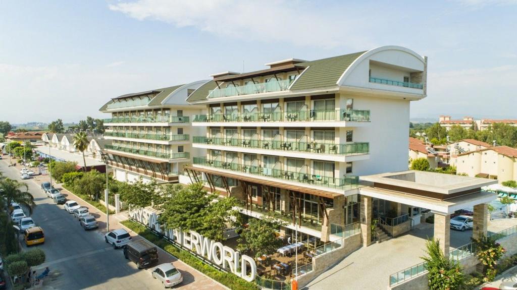 Crystal Waterworld Aqua Collection fotó