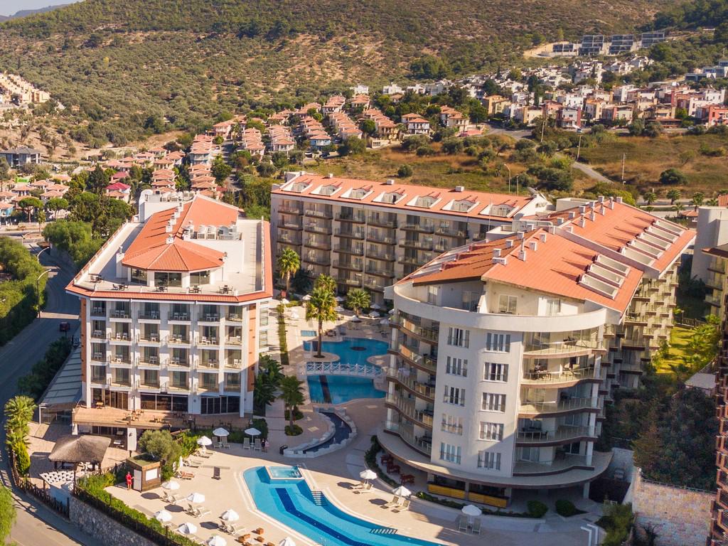 Ramada Hotel & Suites Kusadasi fotó
